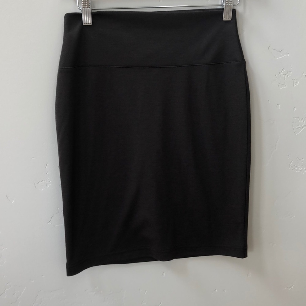 Pencil shirt size S